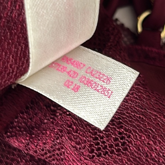 PINK by Victoria’s Secret Burgundy Corset Lace up Front Lightly Lined Bralette - Picture 13 of 14